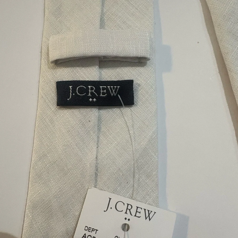 Preppy J. Crew Ivory Tan Printed Neck Tie NWT Business Casual
